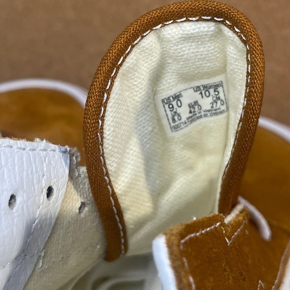 Vans
Old skool
Bolt
‘Cathay spice’
NWOT - Picture 16 of 16